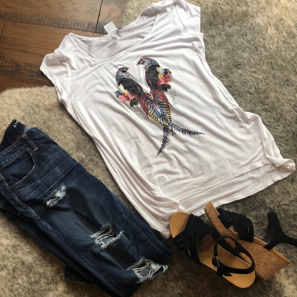 Basic lightweight tee
